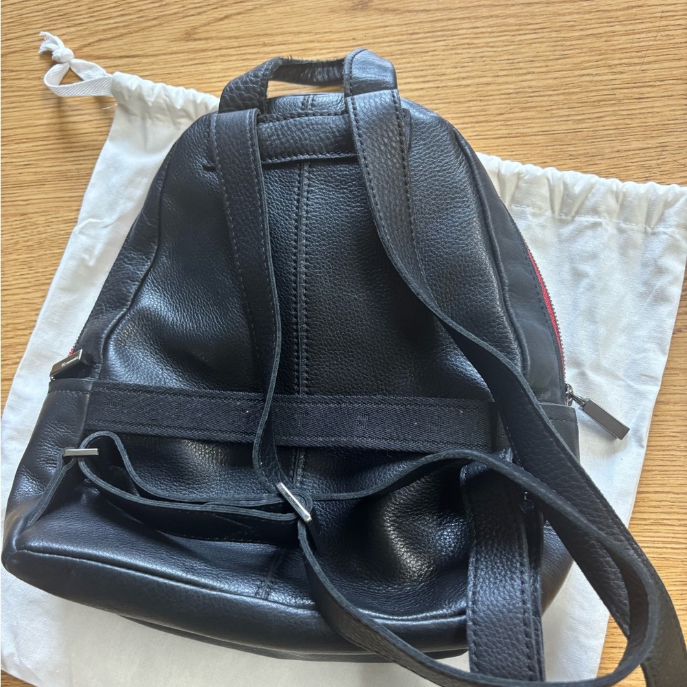 Black Leather Backpack Hunter 2 Medium - image 2